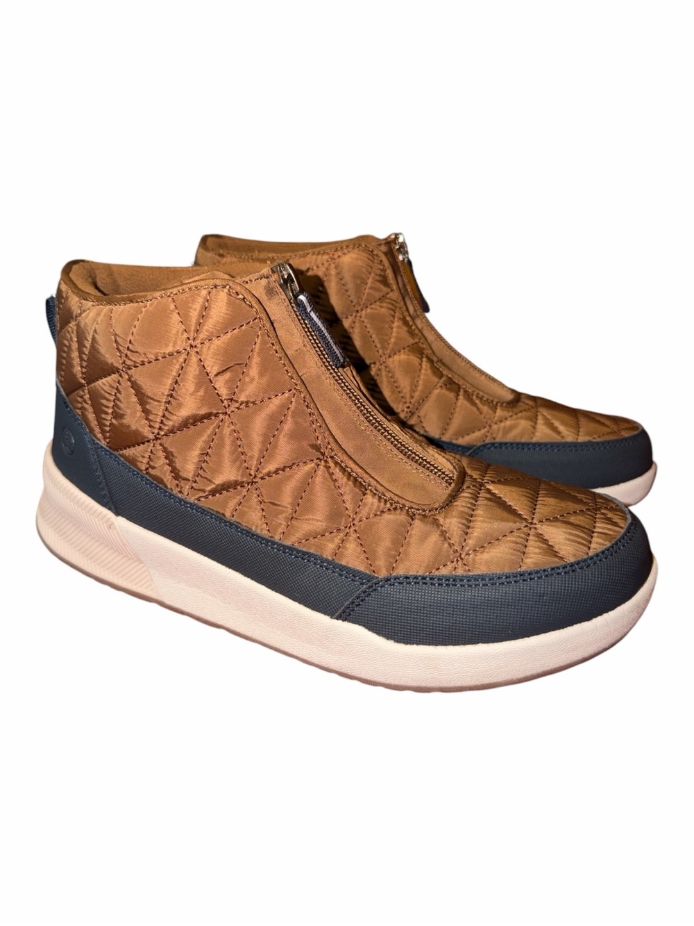 Lands' End Quilted Tan and Black Zip-Front Women's Winter Rain Boots